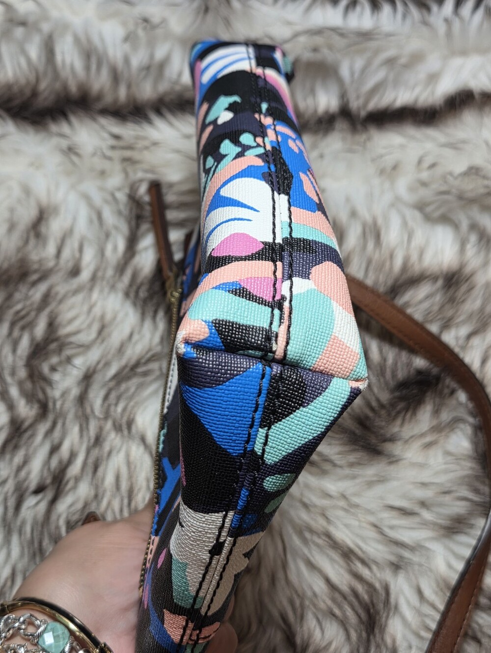 Fossil Fiona Small Crossbody Bag In Black Floral Print With Key! EUC - Picture 12 of 14
